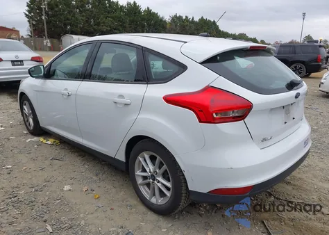 2015 Ford Focus Se z USA, uszkodzony, nr VIN 1FADP3K23FL351219